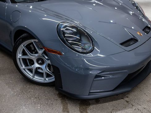Certified 2025 Porsche 911 GT3 RWD image 18