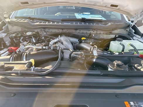 Used 2026 Ford F250 Lariat w/ Chrome Package image 36