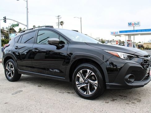 Used 2024 Subaru Crosstrek 2.0i Premium AWD/4WD image 8