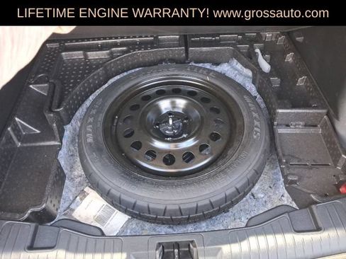 Used 2024 Ford Escape Platinum AWD/4WD image 25