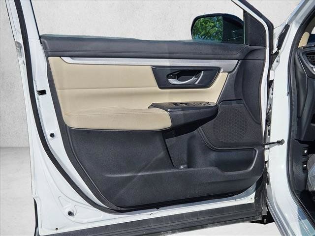 Used 2019 Honda CR-V LX image 10