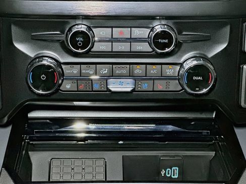 New 2026 Ford F350 Lariat w/ Chrome Package AWD/4WD image 12