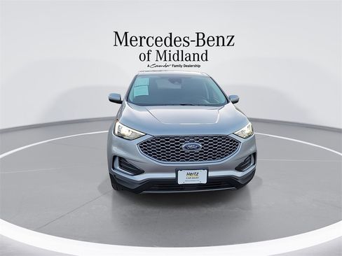 Used 2024 Ford Edge SEL image 3