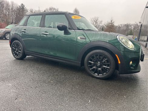 Used 2019 MINI Cooper 4-Door Hardtop FWD image 7