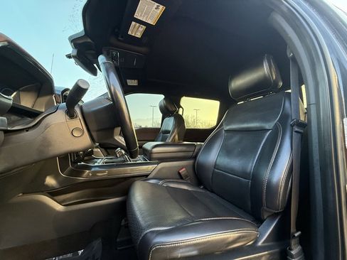 Used 2021 Ford F150 Lariat w/ Equipment Group 502A High image 10