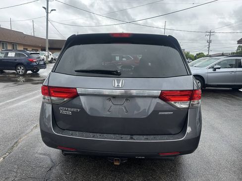 Used 2016 Honda Odyssey SE image 4