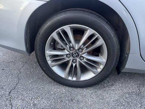 Used 2017 Toyota Camry SE FWD image 10