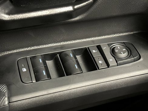 New 2025 Toyota Tacoma SR5 image 8