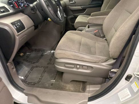 Used 2013 Honda Odyssey EX image 10