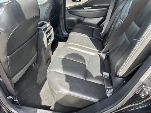Used 2018 Nissan Murano SL w/ Moonroof Package AWD/4WD image 13
