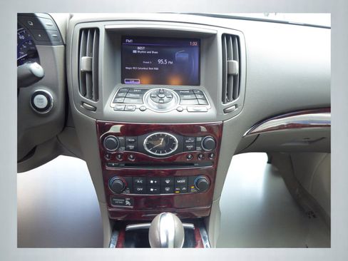Used 2012 INFINITI G37 x Sedan w/ Premium Pkg image 13
