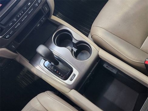 Used 2016 Honda Pilot EX-L image 24