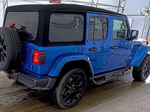 Used 2024 Jeep Wrangler Unlimited Sahara image 2