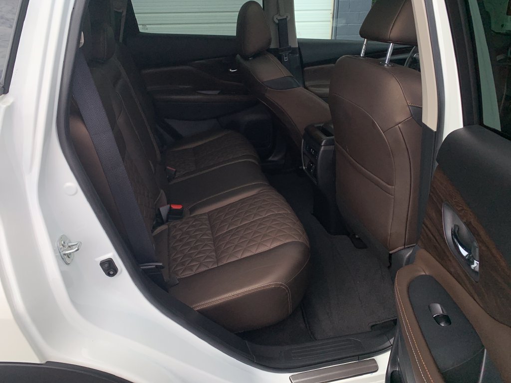 Certified 2024 Nissan Murano Platinum w/ Cargo Package FWD image 30