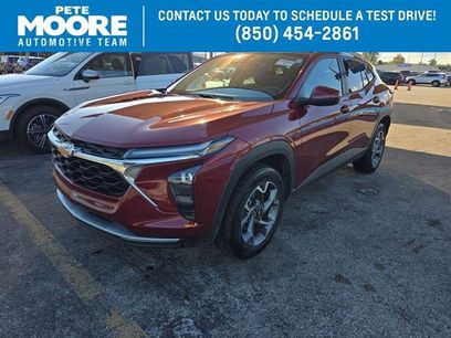 Used 2025 Chevrolet Trax LT w/ LT Convenience Package