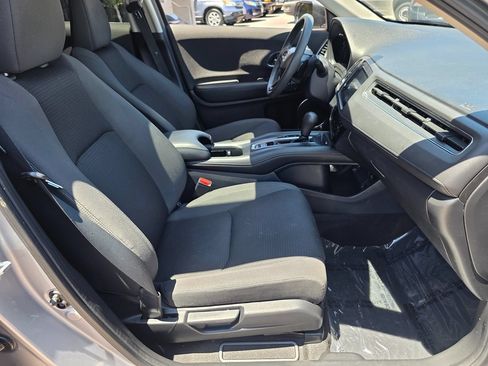 Used 2022 Honda HR-V EX image 15