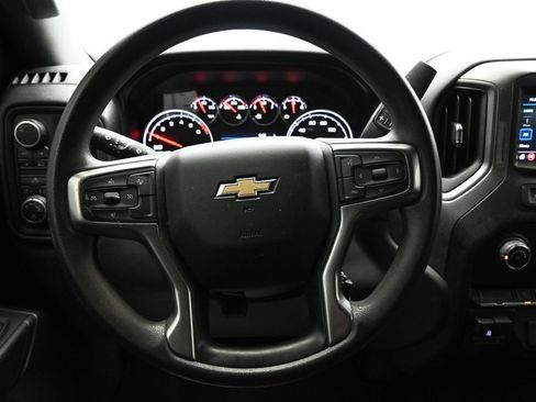 Used 2021 Chevrolet Silverado 1500 Custom w/ Safety Confidence Package AWD/4WD image 15
