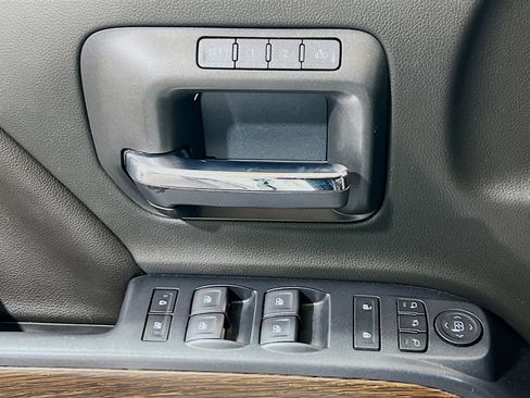 Used 2018 GMC Sierra 1500 Denali image 14