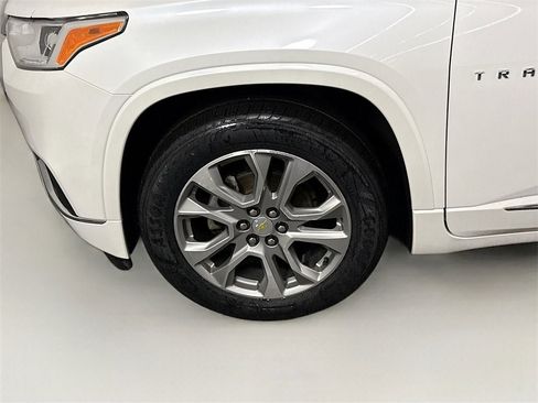 Used 2020 Chevrolet Traverse Premier image 27