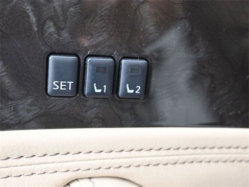 Used 2024 Nissan Armada Platinum w/ Captain's Chairs Package image 21