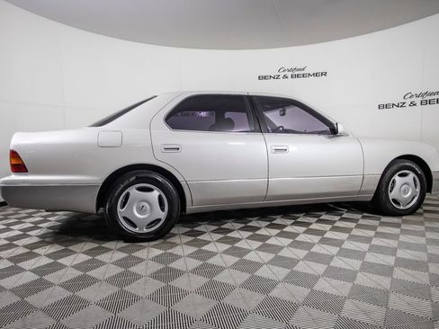 Used 1997 Lexus LS 400 w/ Coach Edition RWD image 4