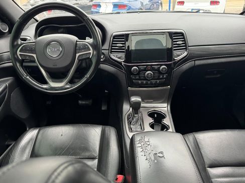 Used 2020 Jeep Grand Cherokee Limited X image 12