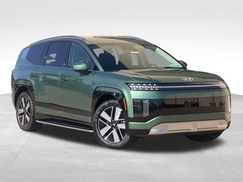 New 2026 Hyundai Ioniq 9 SEL image 2