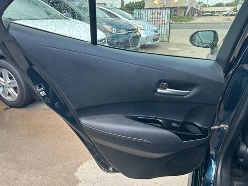 Used 2019 Toyota Corolla SE FWD image 17