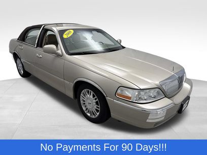 Used 2008 Lincoln Town Car Signature Limited