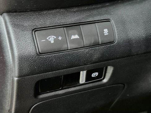 Used 2023 Hyundai Santa Fe SE AWD/4WD image 12