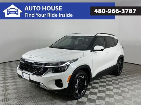 Used 2025 Kia Seltos S image 1