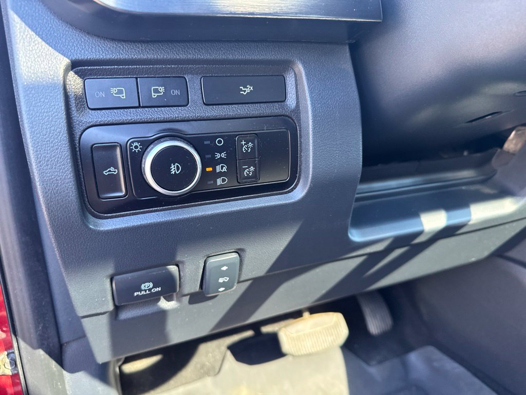 Used 2024 Ford F250 Lariat w/ Lariat Ultimate Package AWD/4WD image 14