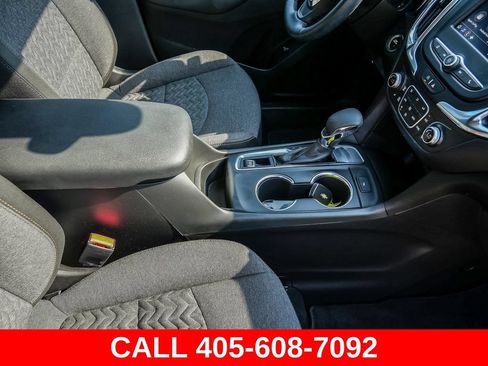 Used 2023 Chevrolet Equinox LT w/ Driver Convenience Package FWD image 16