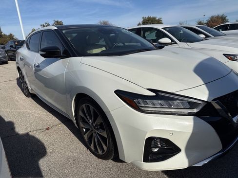 Used 2023 Nissan Maxima Platinum w/ Sport Mat Group image 3