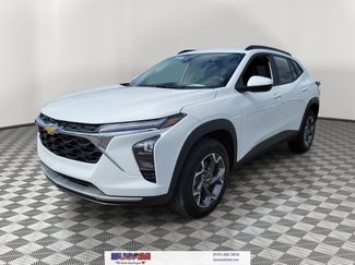 Used 2025 Chevrolet Trax LT FWD video 2