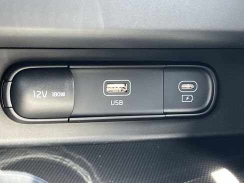 New 2026 Kia Seltos S FWD image 28