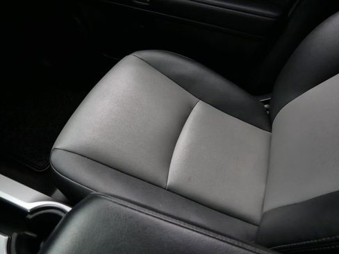 Used 2020 Toyota 4Runner SR5 Premium image 39