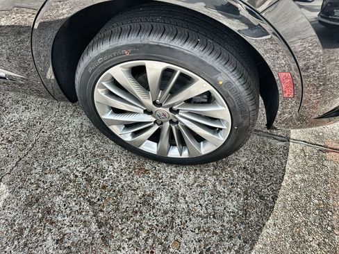 New 2026 Buick Envision Avenir image 12