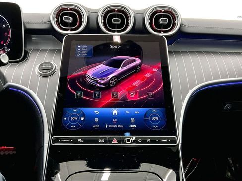 Used 2025 Mercedes-Benz C 300 Sedan image 35