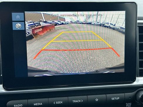 New 2025 Hyundai Venue SEL image 25