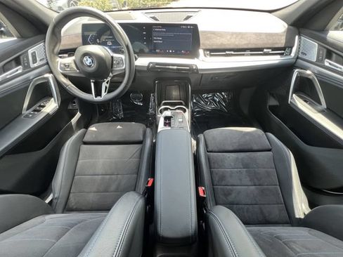 Used 2025 BMW X2 xDrive28i w/ Technology Package AWD/4WD image 14