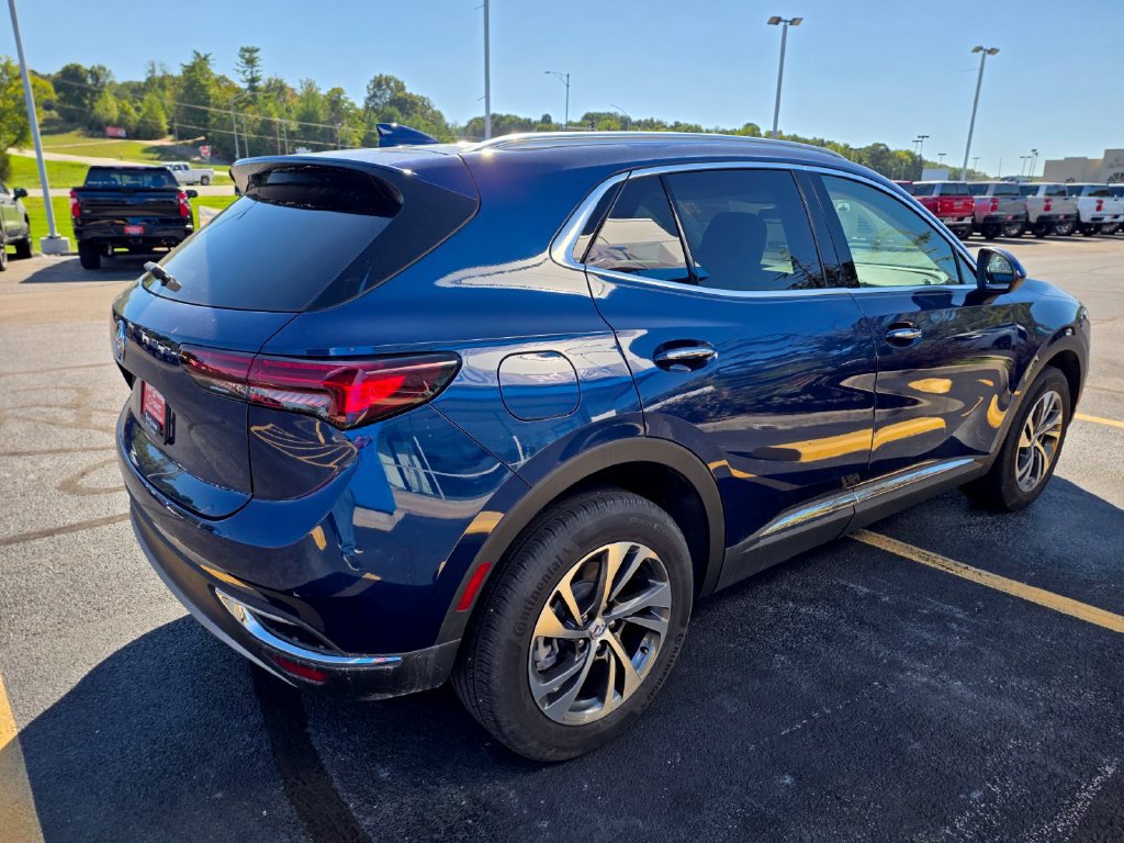 Used 2023 Buick Envision Essence FWD image 8