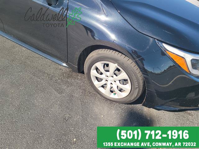 Used 2024 Toyota Corolla LE FWD image 4