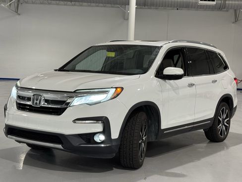 Used 2020 Honda Pilot Touring image 17