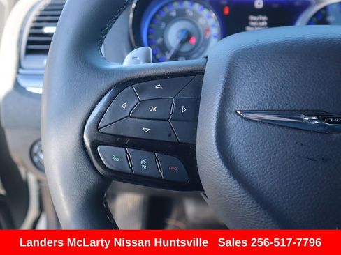 Used 2023 Chrysler 300 S image 24