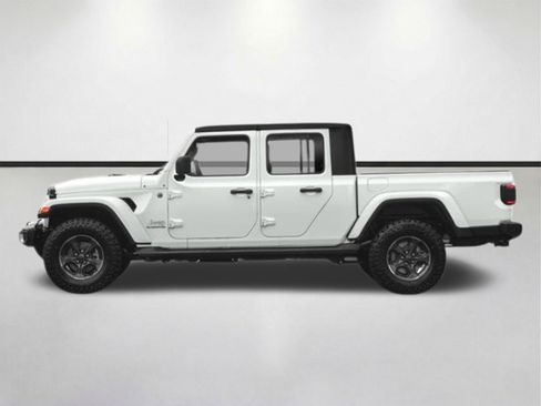 Used 2021 Jeep Gladiator Overland w/ Trailer Tow Package AWD/4WD image 6
