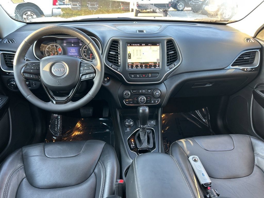 Certified 2023 Jeep Cherokee Altitude Lux AWD/4WD image 36