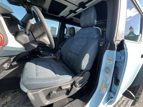 New 2025 Ford Bronco Heritage Edition image 13
