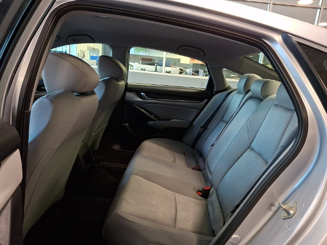 Used 2018 Honda Accord LX image 8