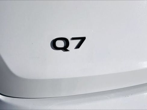 Used 2025 Audi Q7 3.0T Premium Plus AWD/4WD image 8